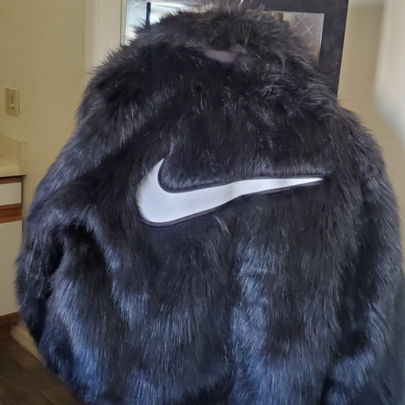 Nike  Jacket fur - Picture 3 of 7
